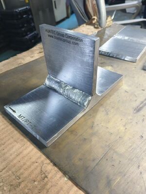 गुणवत्ता  PT DYE Penetrant Inspection Training and Examination Standard Testing Specimen Block Kit कारखाना